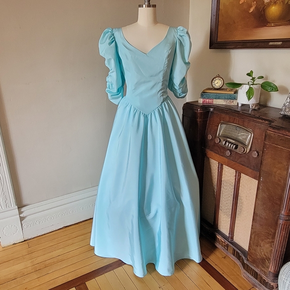 Vintage 80s Seafoam Green Prom Dress Ariel Little Mermaid Princess M L - Picture 1 of 7